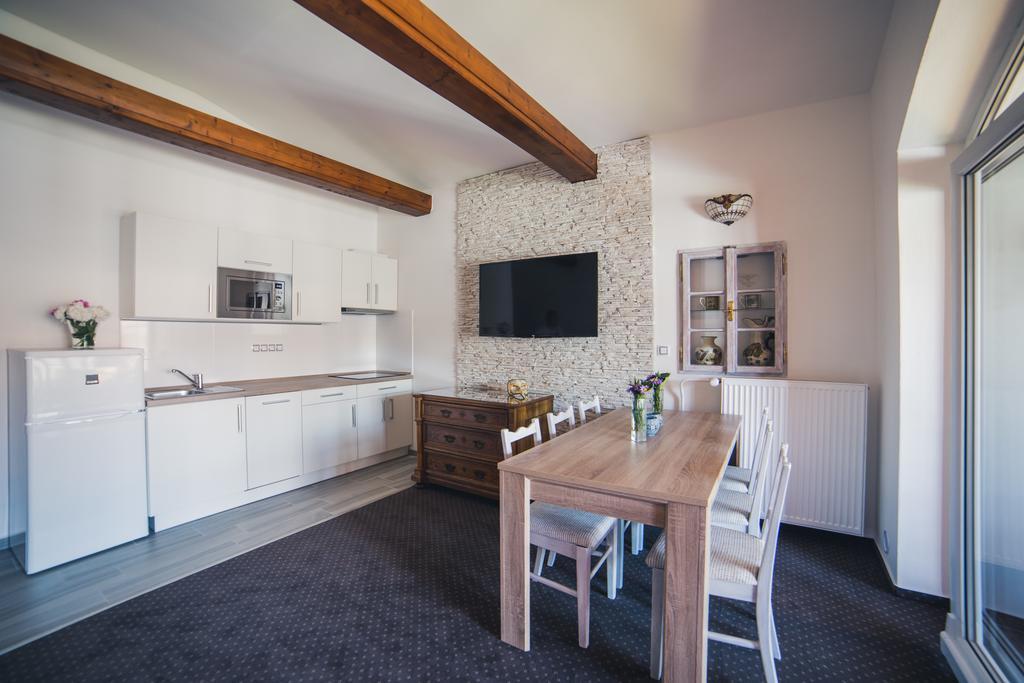 Apartmany U Papousku Jindrichuv Hradec Εξωτερικό φωτογραφία