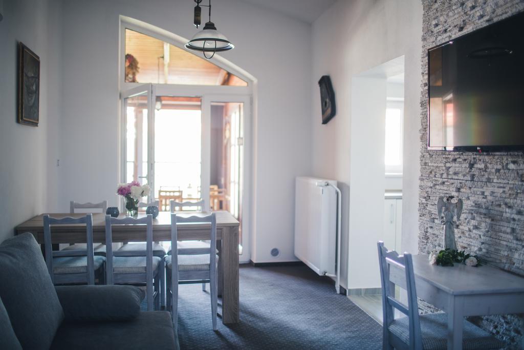 Apartmany U Papousku Jindrichuv Hradec Εξωτερικό φωτογραφία